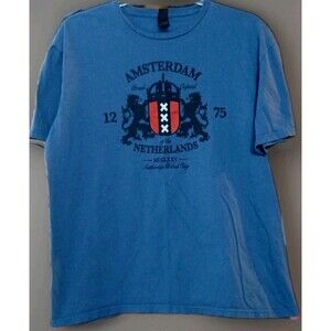 Amsterdam Netherlands City Crest T-Shirt Men’s Large Blue Gildan Streetwear Y2K